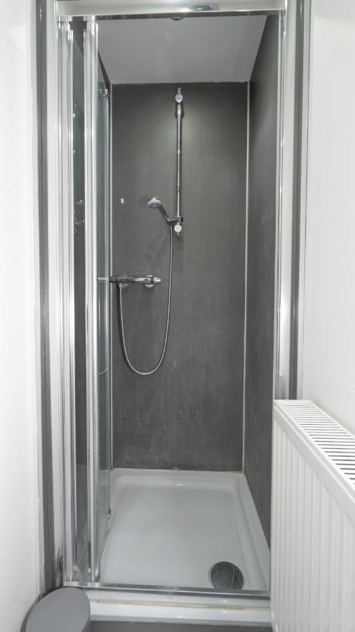 Апартаменты Modern & Stylish Studio In Reading Centre Экстерьер фото